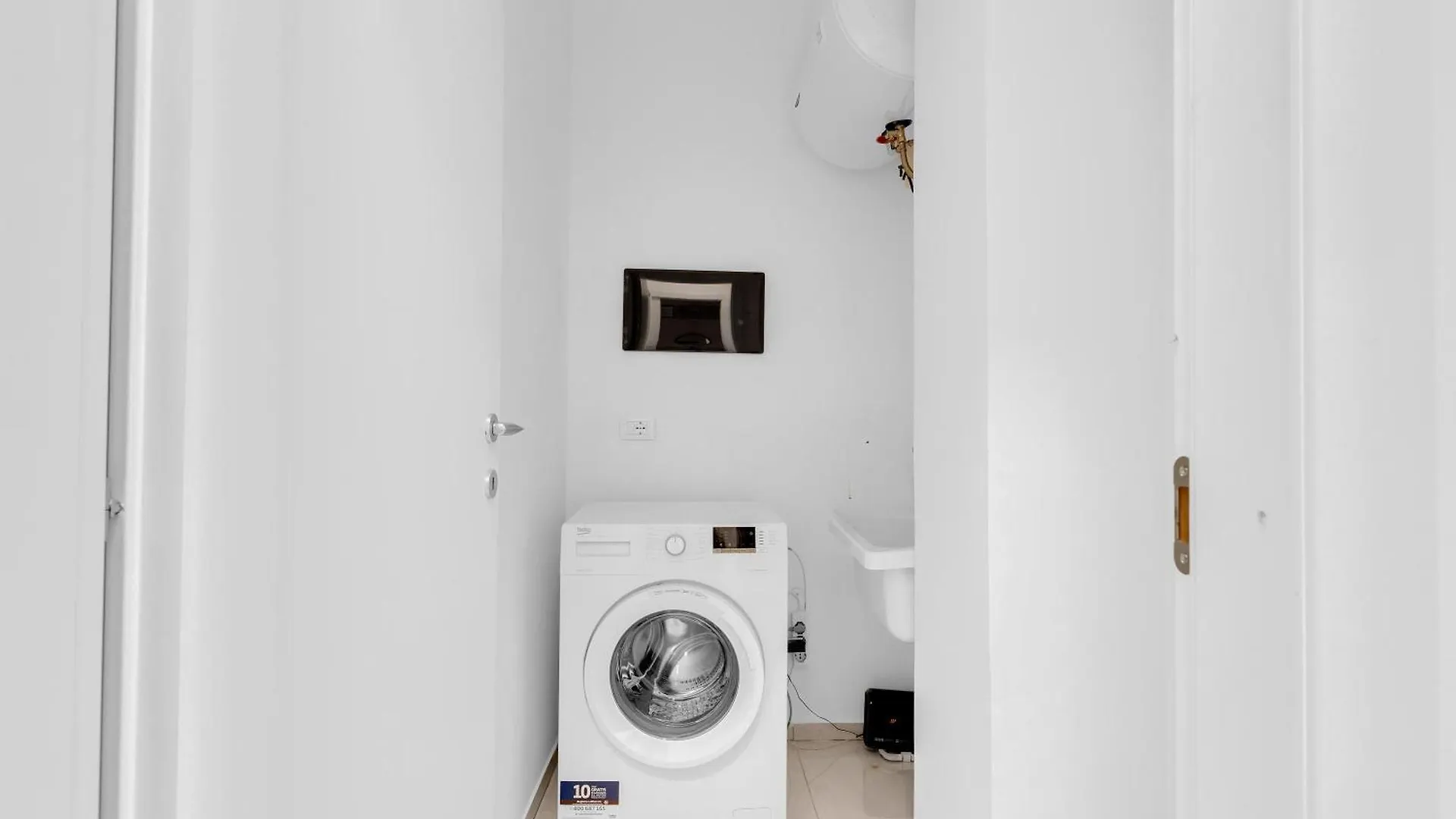 Ma6 - Duomo - Luxury Large Apartment - Central Milano